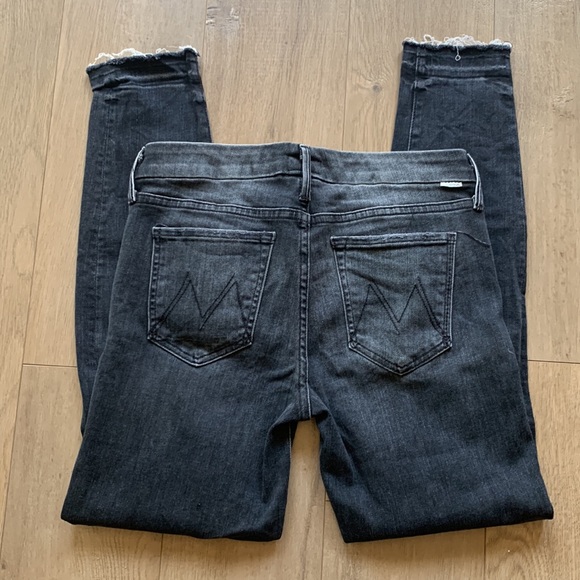 MOTHER Denim - MOTHER Undone Hem The Looker- Stealing Shadows
